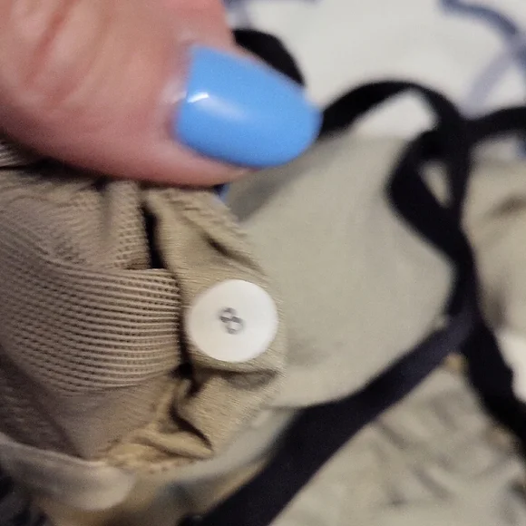 lululemon athletica Black and Tan Tank Top - Picture 5 of 5